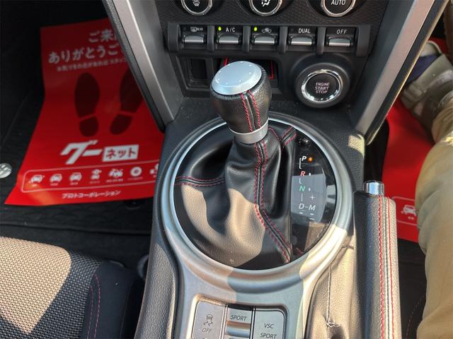 ８６ ＧＴ　ドライブレコーダー　バックカメラ　ナビ　ＴＶ　ＡＴ　オートライト　ＨＩＤ　ＬＥＤヘッドランプ　スマートキー　電動格納ミラー　アルミホイール　盗難防止システム　衝突安全ボディ　ＡＢＳ　ＥＳＣ（7枚目）