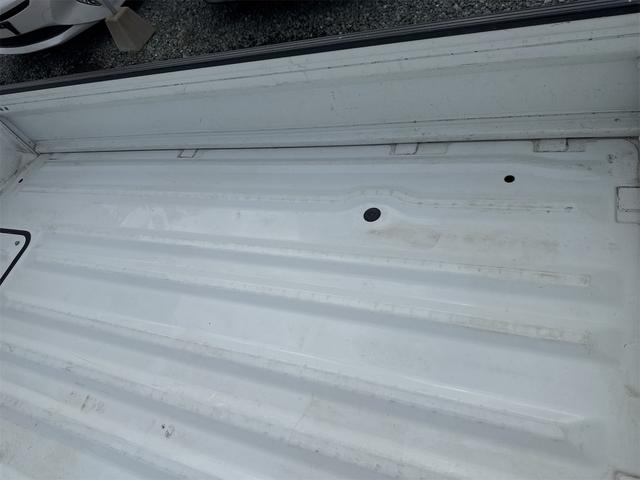 NT100クリッパートラック  DX農繁仕様 4WD デフロック MT エアコン 運転席エアバッグ 助手席エアバッグ(23枚目)