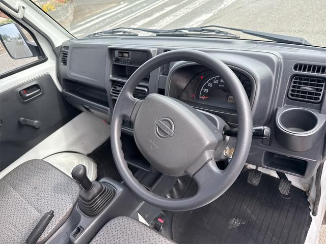 NT100クリッパートラック  DX農繁仕様 4WD デフロック MT エアコン 運転席エアバッグ 助手席エアバッグ(32枚目)