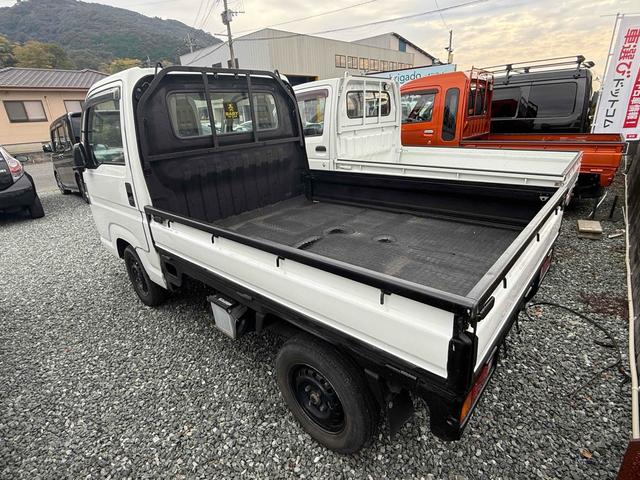 アクティトラック 　ＭＴ　エアコン　パワーステアリング　運転席エアバッグ（6枚目）