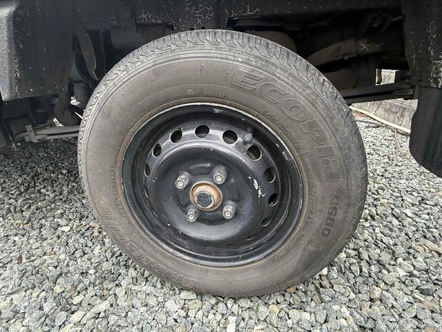 アクティトラック 　ＭＴ　エアコン　パワーステアリング　運転席エアバッグ（12枚目）