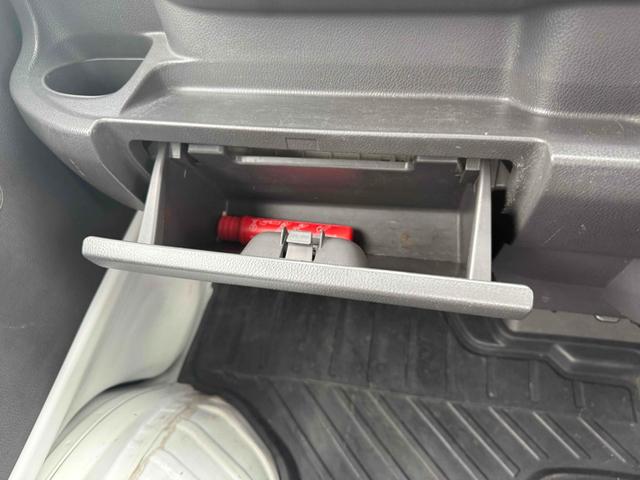 アクティトラック 　ＭＴ　エアコン　パワーステアリング　運転席エアバッグ（26枚目）