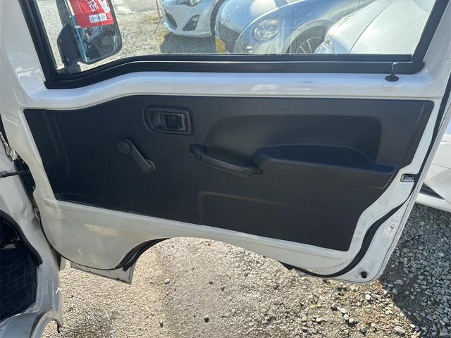 ハイゼットトラック スタンダード　ＭＴ　エアコン　運転席エアバッグ（20枚目）