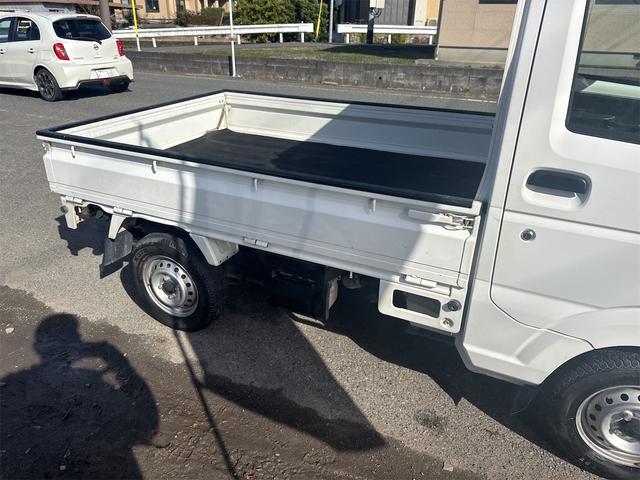 キャリイトラック ＫＣ　【先行初売り】４ＷＤ　ＭＴ　エアコン　運転席エアバッグ（6枚目）