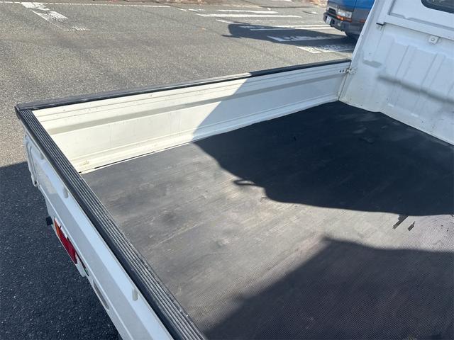 キャリイトラック ＫＣ　【先行初売り】４ＷＤ　ＭＴ　エアコン　運転席エアバッグ（14枚目）