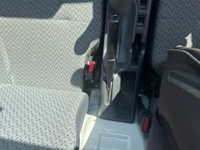 キャリイトラック ＫＣ　【先行初売り】４ＷＤ　ＭＴ　エアコン　運転席エアバッグ（23枚目）