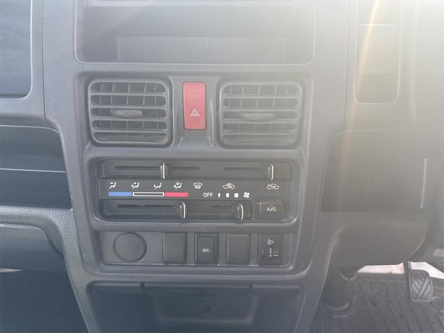 キャリイトラック ＫＣ　【先行初売り】４ＷＤ　ＭＴ　エアコン　運転席エアバッグ（24枚目）