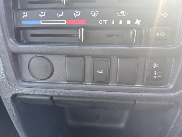 キャリイトラック ＫＣ　【先行初売り】４ＷＤ　ＭＴ　エアコン　運転席エアバッグ（25枚目）