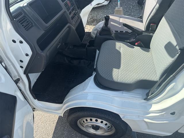 キャリイトラック ＫＣ　【先行初売り】４ＷＤ　ＭＴ　エアコン　運転席エアバッグ（31枚目）