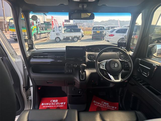 Ｎ－ＢＯＸカスタム Ｇ・Ｌターボホンダセンシング　ドライブレコーダー　ＥＴＣ　バックカメラ　両側電動スライドドア　ナビ　ＴＶ　オートクルーズコントロール　レーンアシスト　衝突被害軽減システム　オートライト　ＬＥＤヘッドランプ　スマートキー（2枚目）