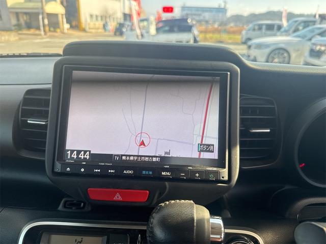 �i�r�t�������s��h���C�u���y�����ЂƎ��I���߂Ă̓��ł��������ƂȂ��G�X�R�[�g���Ă���܂��B