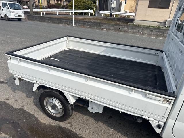 キャリイトラック ＫＣエアコン・パワステ　４ＷＤ　ＭＴ　エアコン　パワーステアリング（6枚目）