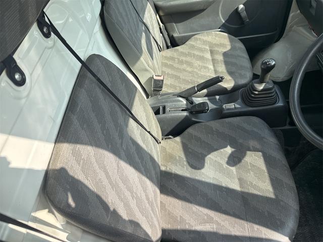 キャリイトラック ＫＣエアコン・パワステ　４ＷＤ　ＭＴ　エアコン　パワーステアリング（19枚目）