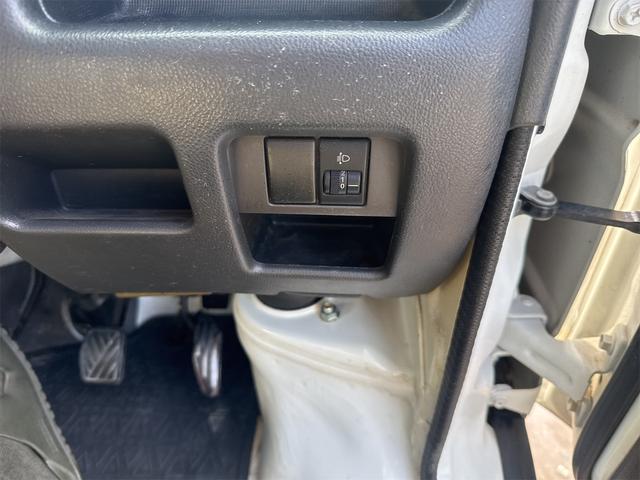 キャリイトラック ＫＣエアコン・パワステ　４ＷＤ　ＭＴ　エアコン　パワーステアリング（22枚目）