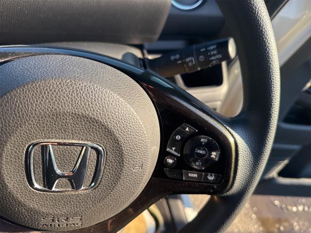 �������ɑ劈��̃I�[�g�N���[�Y�R���g���[���ɂȂ�܂��B�P�x�g���Ă��܂��Ǝ�����Ȃ��Ȃ���K�����ł��B���Б̊����Ă��������B