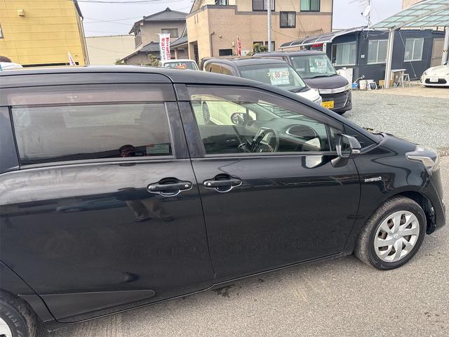 シエンタ ハイブリッドG ドライブレコーダー バックカメラ ナビ TV レーンアシスト 衝突被害軽減システム 両側電動スライドドア オートマチックハイビーム オートライト スマートキー 電動格納ミラー 3列シート CVT(15枚目)