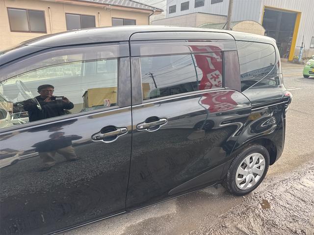 シエンタ ハイブリッドG ドライブレコーダー バックカメラ ナビ TV レーンアシスト 衝突被害軽減システム 両側電動スライドドア オートマチックハイビーム オートライト スマートキー 電動格納ミラー 3列シート CVT(21枚目)