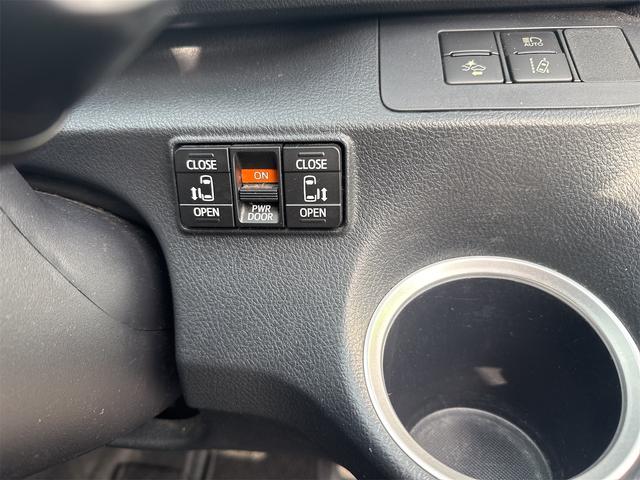 シエンタ ハイブリッドG ドライブレコーダー バックカメラ ナビ TV レーンアシスト 衝突被害軽減システム 両側電動スライドドア オートマチックハイビーム オートライト スマートキー 電動格納ミラー 3列シート CVT(27枚目)