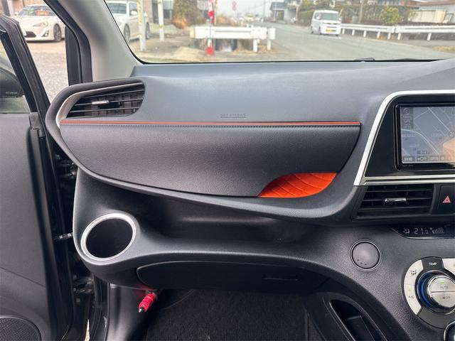 シエンタ ハイブリッドG ドライブレコーダー バックカメラ ナビ TV レーンアシスト 衝突被害軽減システム 両側電動スライドドア オートマチックハイビーム オートライト スマートキー 電動格納ミラー 3列シート CVT(52枚目)