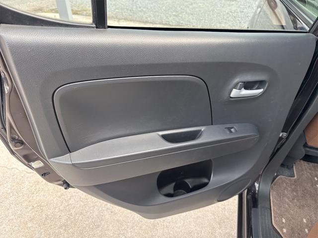 モコ Ｓ　キーレスエントリー　電動格納ミラー　ベンチシート　ＣＶＴ　盗難防止システム　ＡＢＳ　ＣＤ　ＵＳＢ　衝突安全ボディ　エアコン　パワーステアリング　パワーウィンドウ（47枚目）