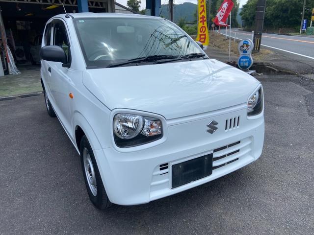 アルト ＶＰ　５速ミッション車　走行距離３２，０２６Ｋｍ　キーレス　エアバッグ　ヘッドライトレベライザー　ＡＭ／ＦＭラジオ　エアコン　パワステ　５ドア車　積載量２００Ｋｇ（3枚目）