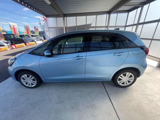 フィット ホーム　純正８インチナビ／バックモニター／ＥＴＣ／ドラレコ前後（6枚目）