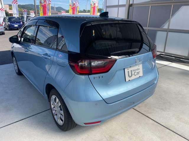 フィット ホーム　純正８インチナビ／バックモニター／ＥＴＣ／ドラレコ前後（7枚目）