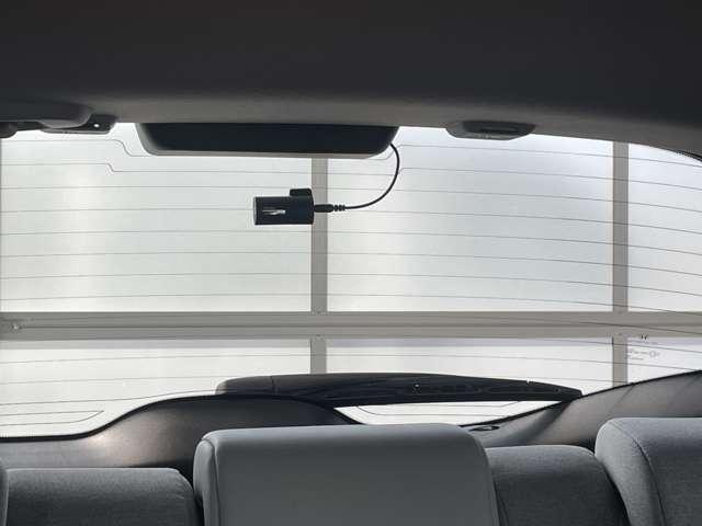 フィット ホーム　純正８インチナビ／バックモニター／ＥＴＣ／ドラレコ前後（21枚目）