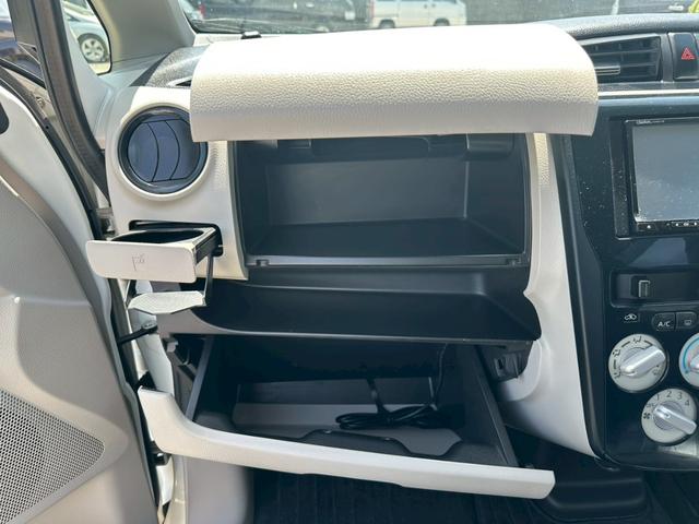 デイズ Ｊ　保証付　新品シートカバー　フルセグ　Ｂｌｕｅｔｏｏｔｈ対応　ＣＤ録音　ＤＶＤ再生　ミュージックプレーヤー接続可能　電格ミラー（35枚目）