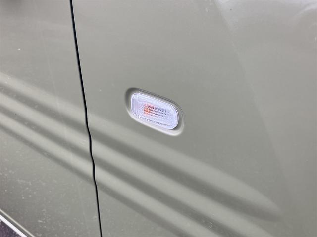 ご覧頂きまして誠に有難うございます！！是非ご来店して頂き、実際にご覧になって頂ければと思います。お客様からのご連絡をスタッフ一同、心よりお待ちしております