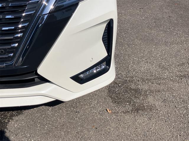 セレナ ハイウェイスターＶ　ＥＴＣ　全周囲カメラ　ナビ　ＴＶ　クリアランスソナー　オートクルーズコントロール　衝突被害軽減システム　両側電動スライドドア　オートライト　ＬＥＤヘッドランプ　スマートキー　アイドリングストップ（22枚目）