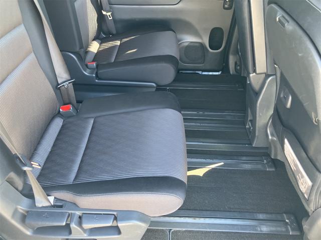 セレナ ハイウェイスターＶ　ＥＴＣ　全周囲カメラ　ナビ　ＴＶ　クリアランスソナー　オートクルーズコントロール　衝突被害軽減システム　両側電動スライドドア　オートライト　ＬＥＤヘッドランプ　スマートキー　アイドリングストップ（68枚目）