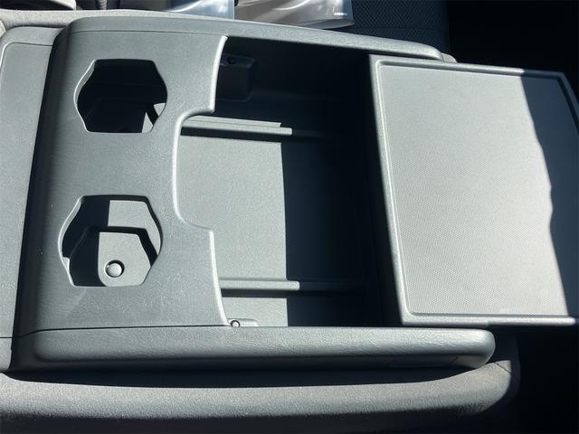 ご覧頂きまして誠に有難うございます！！是非ご来店して頂き、実際にご覧になって頂ければと思います。お客様からのご連絡をスタッフ一同、心よりお待ちしております