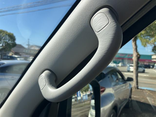 ご覧いただきありがとうございます♪気になったお車がありましたらお気軽にお電話をください♪