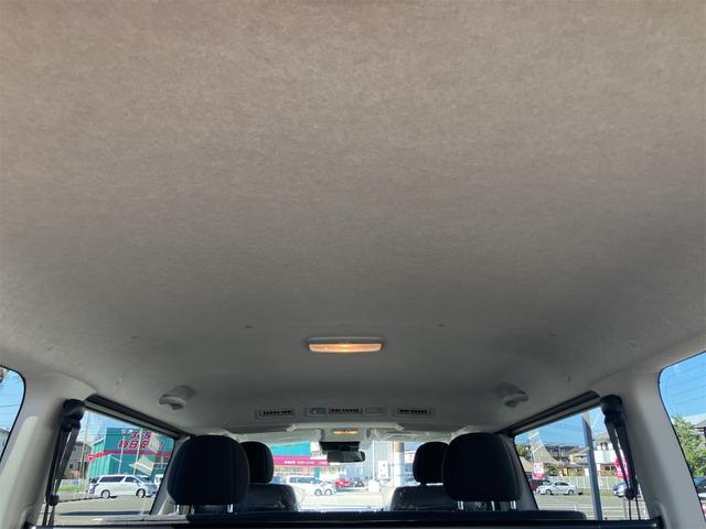 ハイエースバン ロングスーパーＧＬ　アースカラーパッケージ　登録済み未使用車　全周囲カメラ　クリアランスソナー　レーンアシスト　衝突被害軽減システム　両側電動スライドドア　オートマチックハイビーム　オートライト　ＬＥＤヘッドランプ（31枚目）