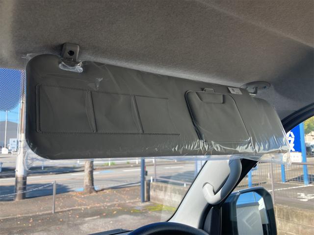 ハイエースバン ロングスーパーＧＬ　アースカラーパッケージ　登録済み未使用車　全周囲カメラ　クリアランスソナー　レーンアシスト　衝突被害軽減システム　両側電動スライドドア　オートマチックハイビーム　オートライト　ＬＥＤヘッドランプ（46枚目）