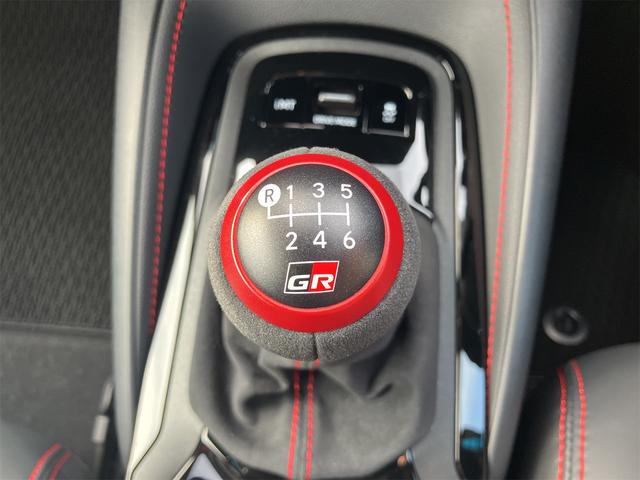ＧＲカローラ ＲＺ　スポーツパッケージ・ＪＢＬサウンド・ＨＵＤ・ＢＢＳアルミホイール４ＷＤ　バックカメラ　ナビ　クリアランスソナー　オートクルーズコントロール　レーンアシスト　衝突被害軽減システム　ＬＥＤヘッドランプ（9枚目）