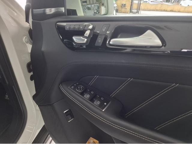 ＧＬＥ ＡＭＧ　６３Ｓ　４マチック　パノラマサンルーフ　ブラックレザーシート．クーラー．ヒーター３６０°カメラ　ナビＴＶ　キャンセラー付き　電動テールゲート（35枚目）