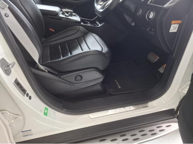 ＧＬＥ ＡＭＧ　ＧＬＥ６３Ｓ　４マチック　パノラマサンルーフ　ブラックレザーシート．クーラー．ヒーター３６０°カメラ　ナビＴＶ　キャンセラー付き　電動テールゲート（30枚目）