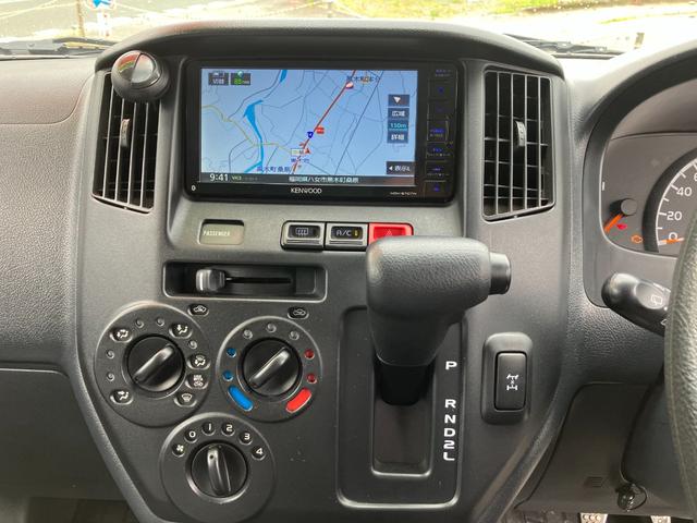 ライトエースバン ＧＬ　４ＷＤ　ワンオーナー　キーレス　両側スライドドア　集中ドアロック　エアコン　パワステ　パワーウィンドウ　ＡＢＳ　Ｗエアバック（13枚目）