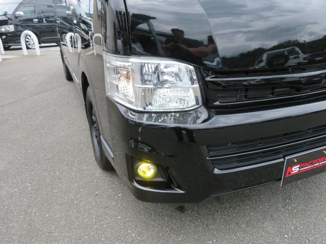 キャンパー特装車 4WD 8人乗りキャンピング登録車 サイドタープ パワースライドドア BRIDEシート 純正HIDヘッドライト 17インチAW ボンネット 地デジナビ フリップダウンモニター(15枚目)