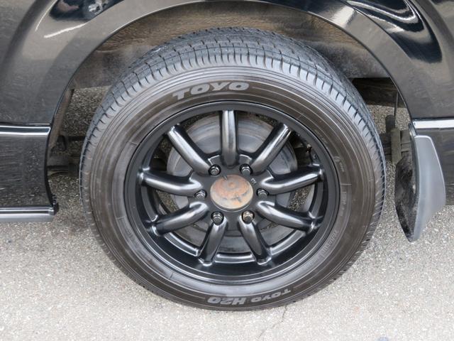 キャンパー特装車 4WD 8人乗りキャンピング登録車 サイドタープ パワースライドドア BRIDEシート 純正HIDヘッドライト 17インチAW ボンネット 地デジナビ フリップダウンモニター(16枚目)