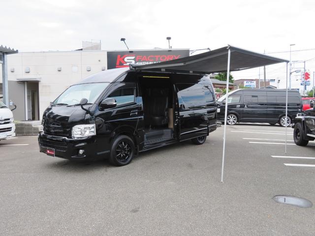 キャンパー特装車 4WD 8人乗りキャンピング登録車 サイドタープ パワースライドドア BRIDEシート 純正HIDヘッドライト 17インチAW ボンネット 地デジナビ フリップダウンモニター(19枚目)