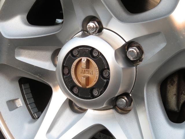 ランドクルーザー７０ ＺＸ　ユーザー買取車　前後デフロック　ノーマル車高　純正ＡＷ　ＢＦ／ＡＴタイヤ５本　フェンダーミラー　ＬＥＤヘッドライト　ＳＤナビ　地デジＴＶ　Ｂｌｕｅｔｏｏｔｈ対応　バックカメラ　社外スピーカー　ＥＴＣ（28枚目）