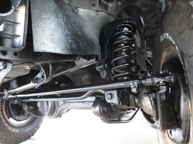 ランドクルーザー７０ ＺＸ　ユーザー買取車　前後デフロック　ノーマル車高　純正ＡＷ　ＢＦ／ＡＴタイヤ５本　フェンダーミラー　ＬＥＤヘッドライト　ＳＤナビ　地デジＴＶ　Ｂｌｕｅｔｏｏｔｈ対応　バックカメラ　社外スピーカー　ＥＴＣ（29枚目）