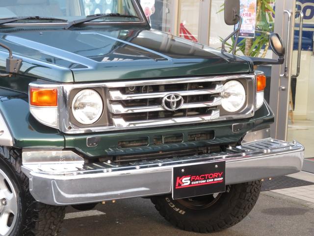 ランドクルーザー７０ ＺＸ　ユーザー買取車　前後デフロック　ノーマル車高　純正ＡＷ　ＢＦ／ＡＴタイヤ５本　フェンダーミラー　ＬＥＤヘッドライト　ＳＤナビ　地デジＴＶ　Ｂｌｕｅｔｏｏｔｈ対応　バックカメラ　社外スピーカー　ＥＴＣ（32枚目）