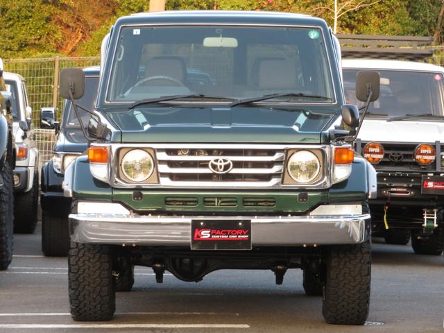 ランドクルーザー７０ ＺＸ　ユーザー買取車　前後デフロック　ノーマル車高　純正ＡＷ　ＢＦ／ＡＴタイヤ５本　フェンダーミラー　ＬＥＤヘッドライト　ＳＤナビ　地デジＴＶ　Ｂｌｕｅｔｏｏｔｈ対応　バックカメラ　社外スピーカー　ＥＴＣ（41枚目）