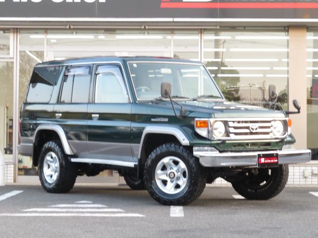 ランドクルーザー７０ ＺＸ　ユーザー買取車　前後デフロック　ノーマル車高　純正ＡＷ　ＢＦ／ＡＴタイヤ５本　フェンダーミラー　ＬＥＤヘッドライト　ＳＤナビ　地デジＴＶ　Ｂｌｕｅｔｏｏｔｈ対応　バックカメラ　社外スピーカー　ＥＴＣ（44枚目）