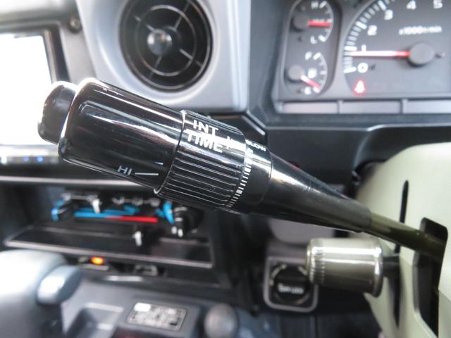 ランドクルーザー７０ ＺＸ　ユーザー買取車　前後デフロック　ノーマル車高　純正ＡＷ　ＢＦ／ＡＴタイヤ５本　フェンダーミラー　ＬＥＤヘッドライト　ＳＤナビ　地デジＴＶ　Ｂｌｕｅｔｏｏｔｈ対応　バックカメラ　社外スピーカー　ＥＴＣ（49枚目）