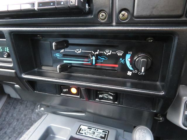 ランドクルーザー７０ ＺＸ　ユーザー買取車　前後デフロック　ノーマル車高　純正ＡＷ　ＢＦ／ＡＴタイヤ５本　フェンダーミラー　ＬＥＤヘッドライト　ＳＤナビ　地デジＴＶ　Ｂｌｕｅｔｏｏｔｈ対応　バックカメラ　社外スピーカー　ＥＴＣ（52枚目）